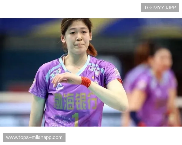 天津女排惊险3-2险胜河南，李盈莹再伤退引担忧